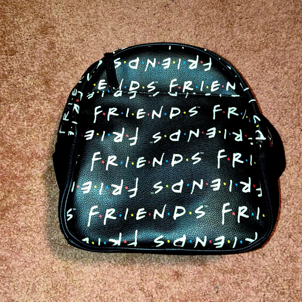 Friends small shoulder bag.